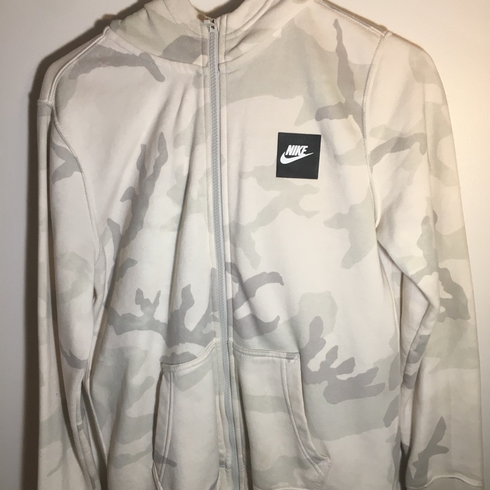 Nike zip up hoodie